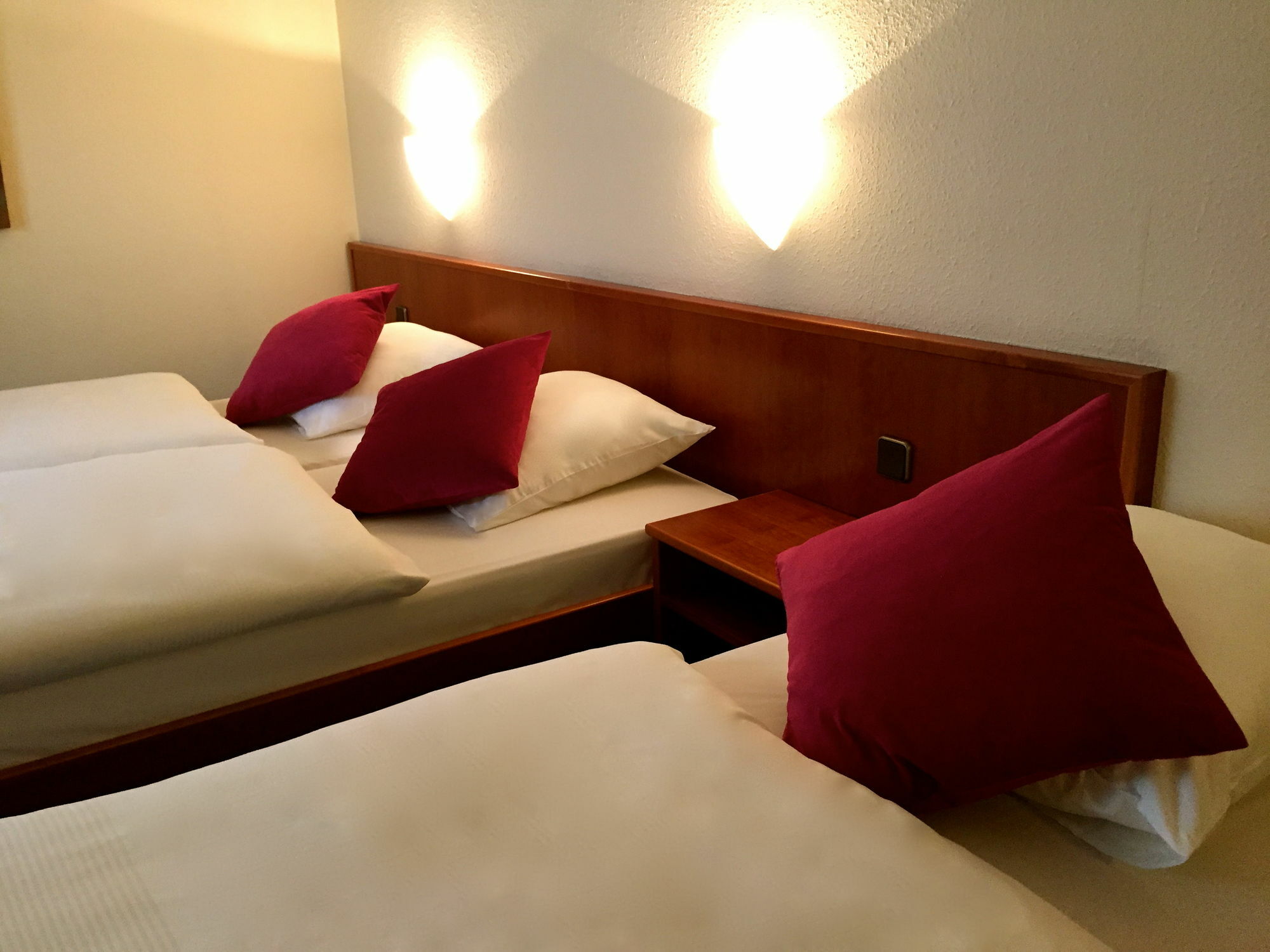 Ramor Garni Hotel 3*