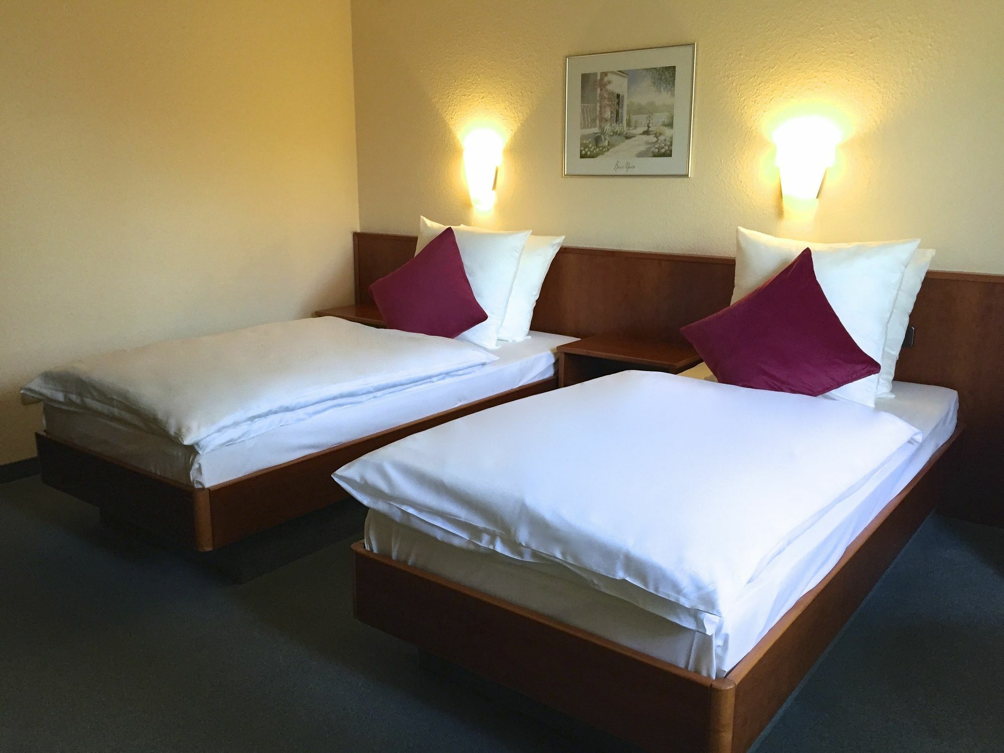 Ramor Garni 3* Duisburg
